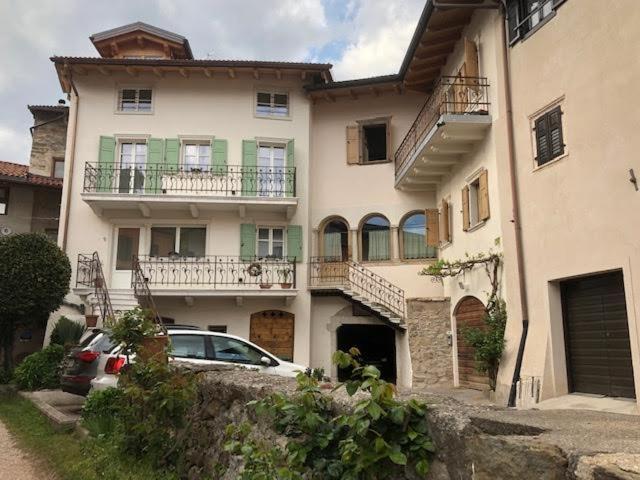 Api Tenna Apartaments Betulla 2 Esterno foto